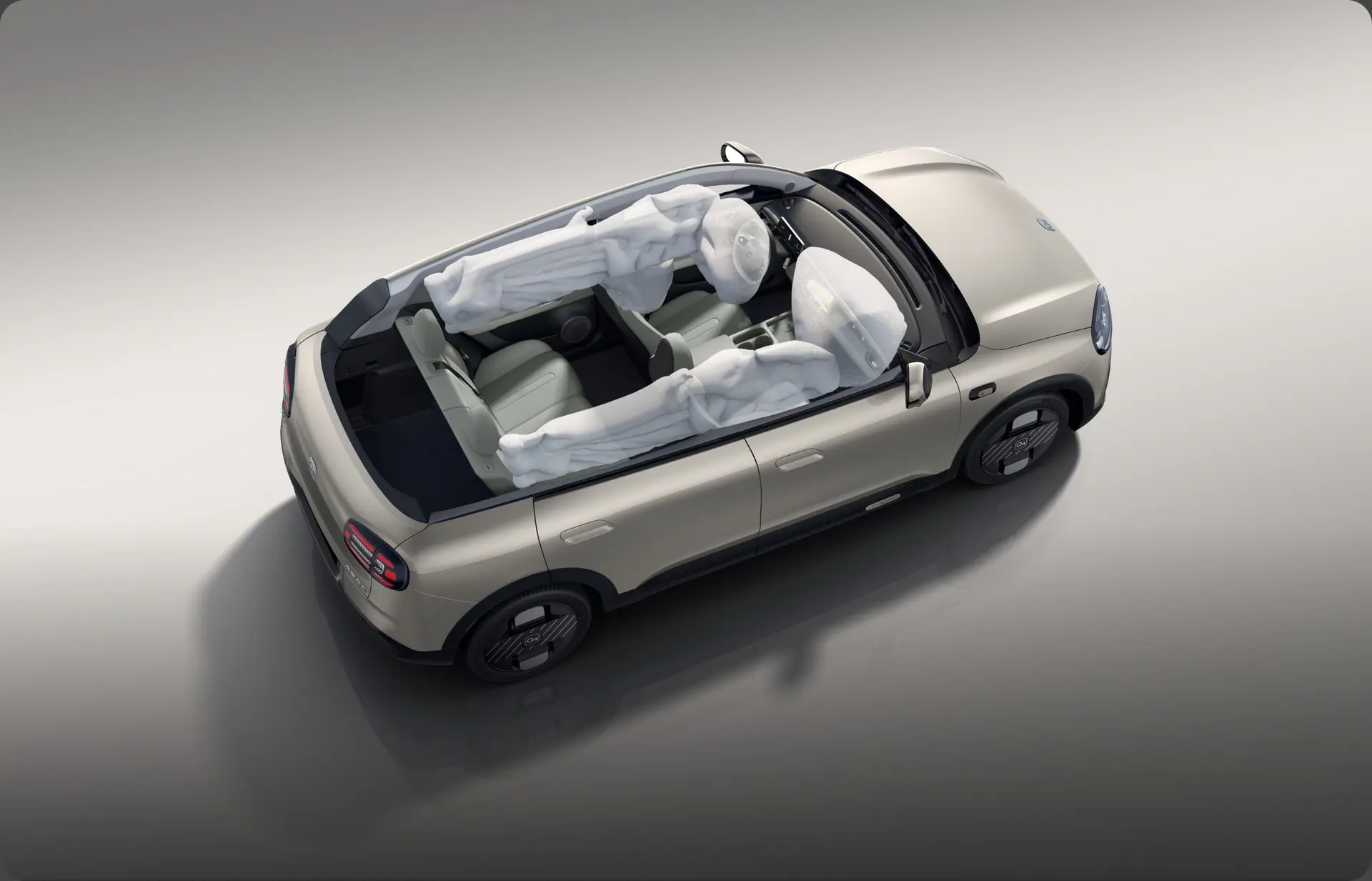 Chery Q cabin with six airbags deployed